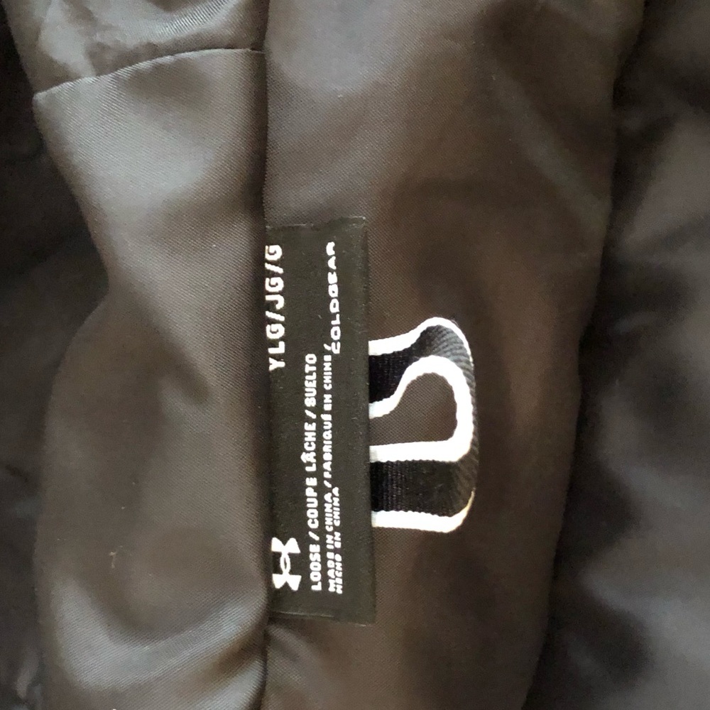 Youth large under Armour coat!